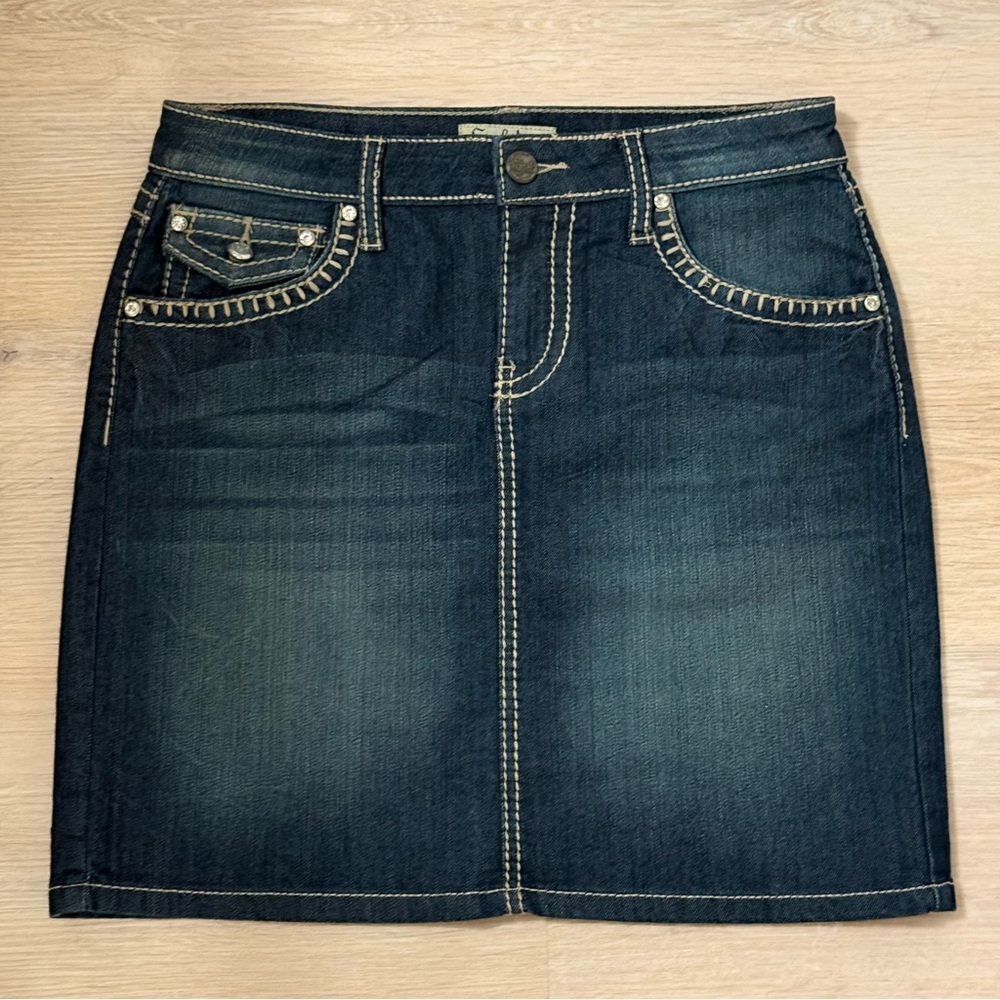Y2K Earl Jeans Indigo Mini Skirt with Contrast Stitching